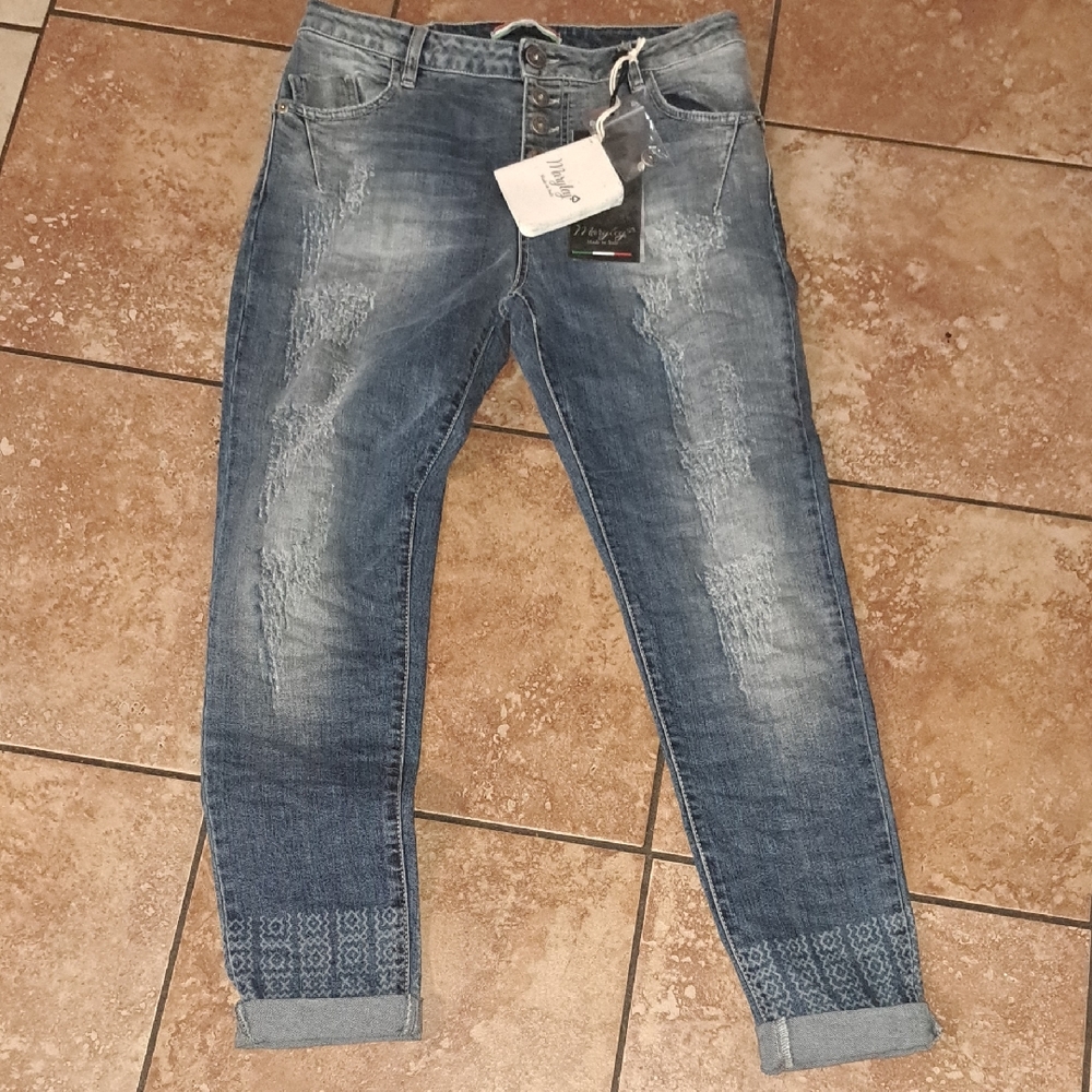 MARYLEY Stylish High Rise Distressed Jeans